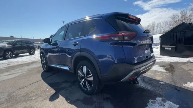 Used 2023 Nissan Rogue SL AWD/4WD image 6