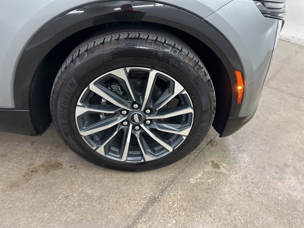 Certified 2025 Cadillac Lyriq Sport image 13