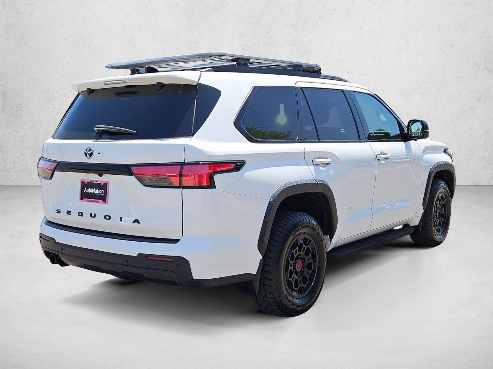 Used 2023 Toyota Sequoia TRD Pro AWD/4WD image 5