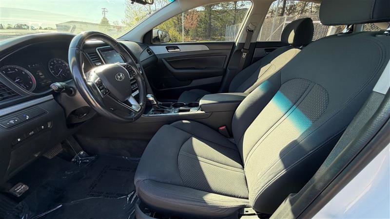 Used 2018 Hyundai Sonata SEL FWD image 11