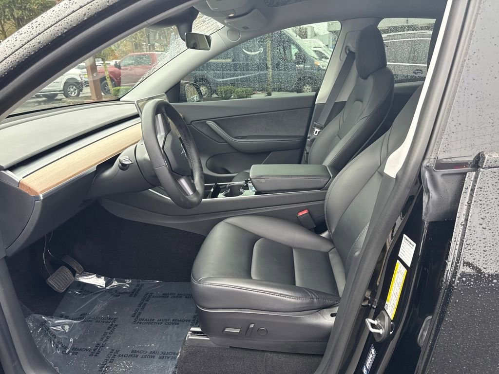 Used 2020 Tesla Model Y Long Range image 15