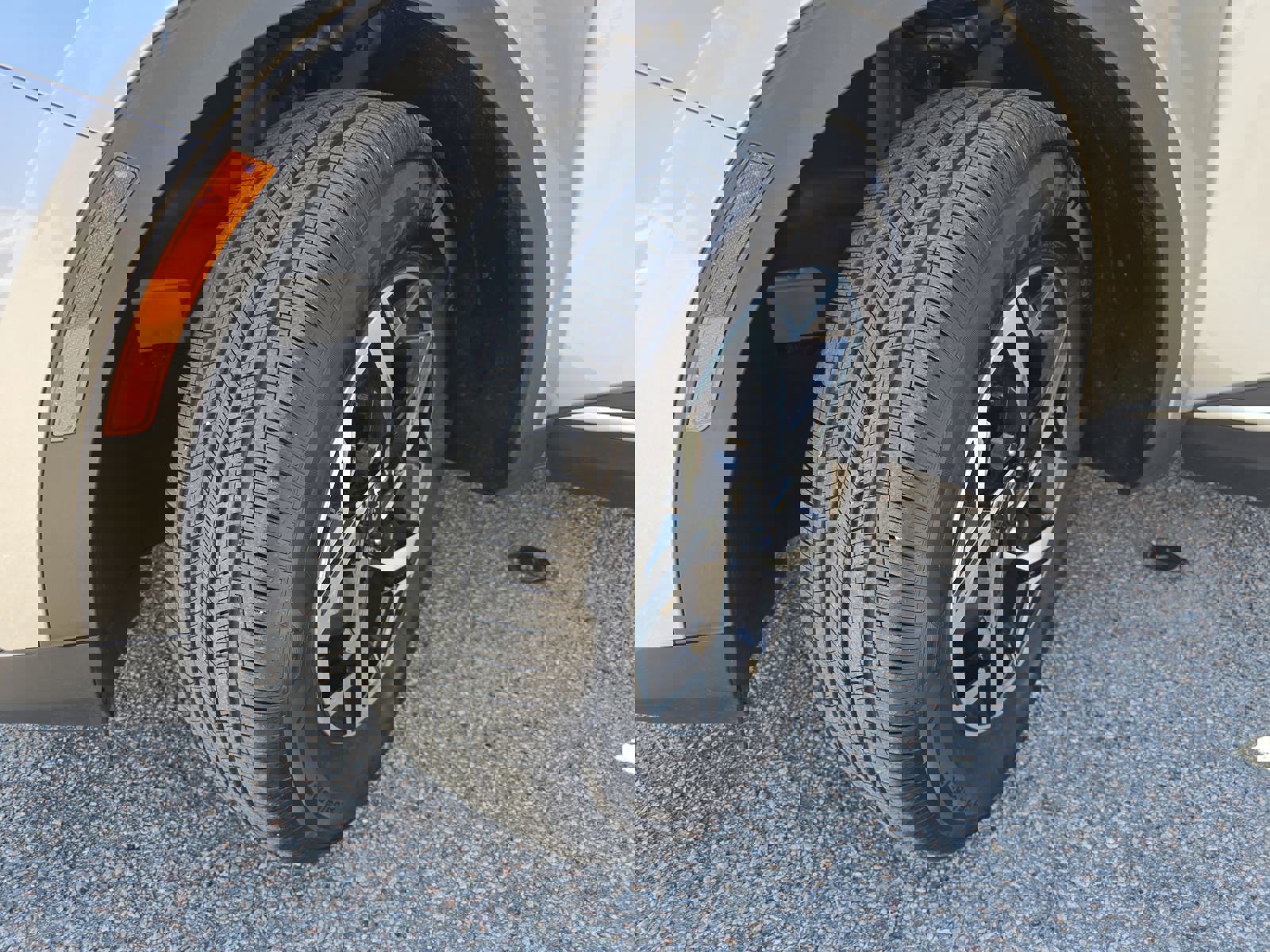 Used 2025 Kia Sportage LX image 31