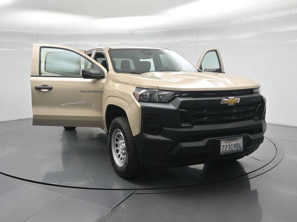 Used 2023 Chevrolet Colorado W/T RWD image 30