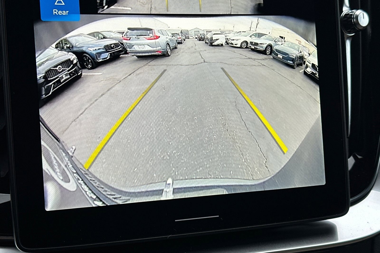 New 2026 Volvo XC90 B6 Plus w/ Protection Package Premier image 23