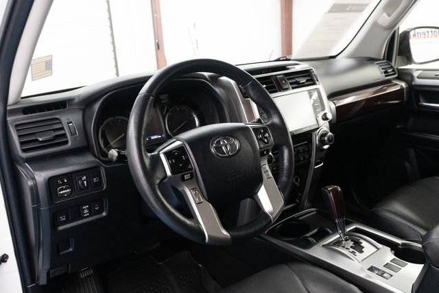 Used 2024 Toyota 4Runner Limited RWD image 3