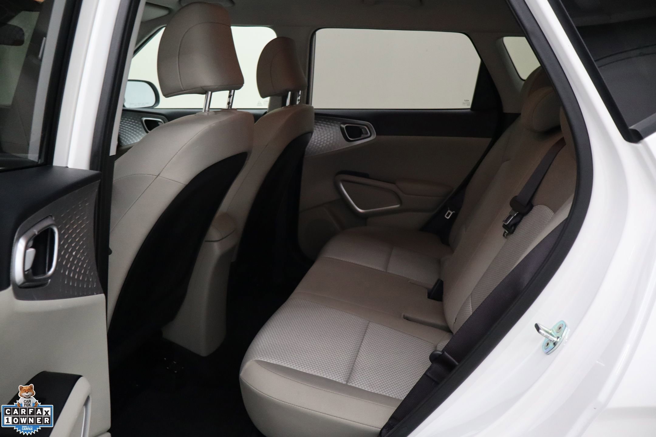 Used 2022 Kia Soul LX image 27