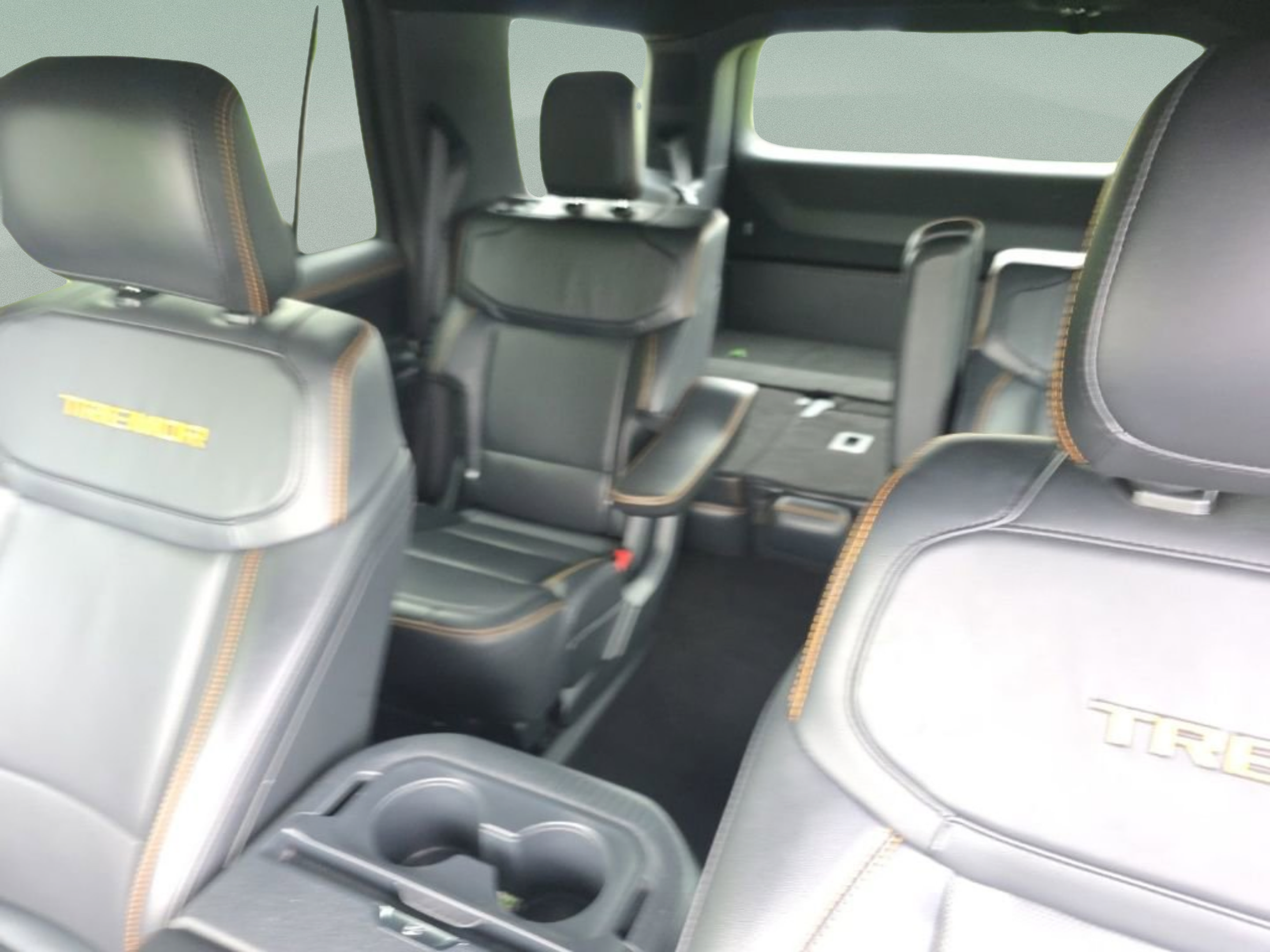 Used 2025 Ford Expedition Tremor AWD/4WD image 26