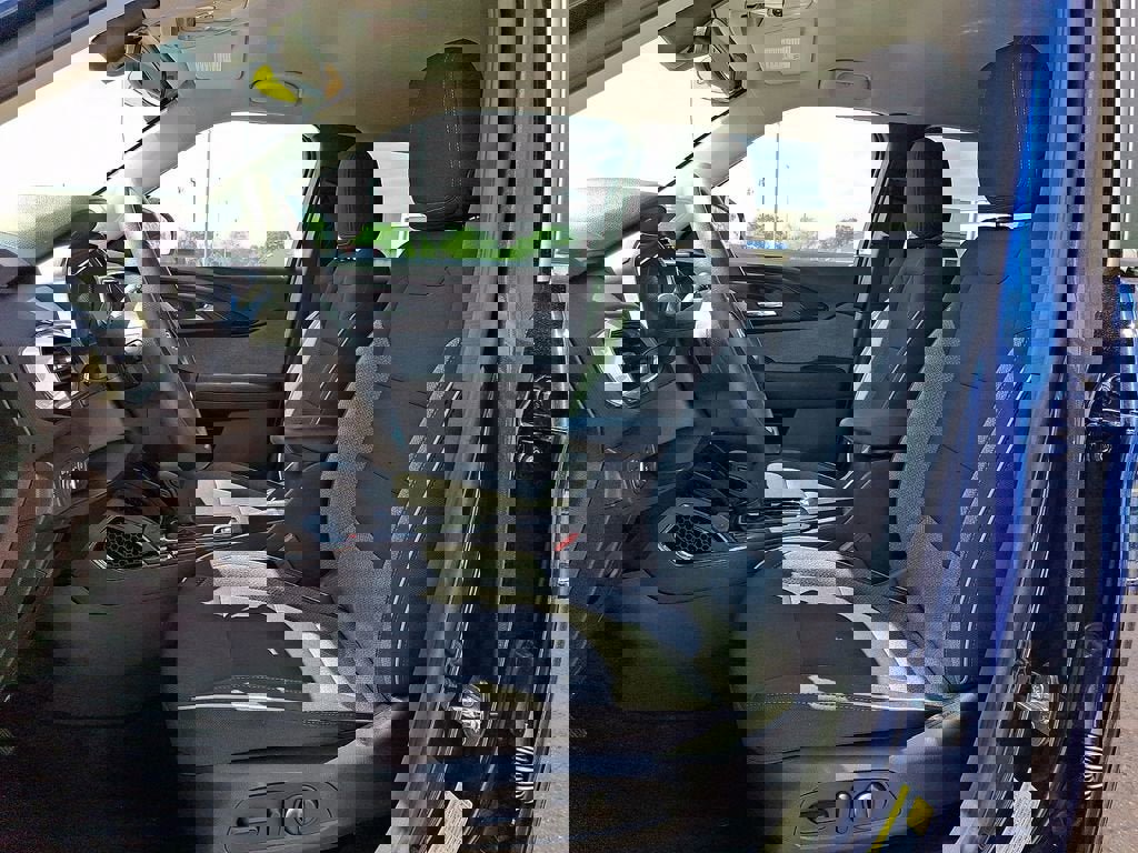 Certified 2023 Chevrolet TrailBlazer LT w/ Convenience Package AWD/4WD image 14