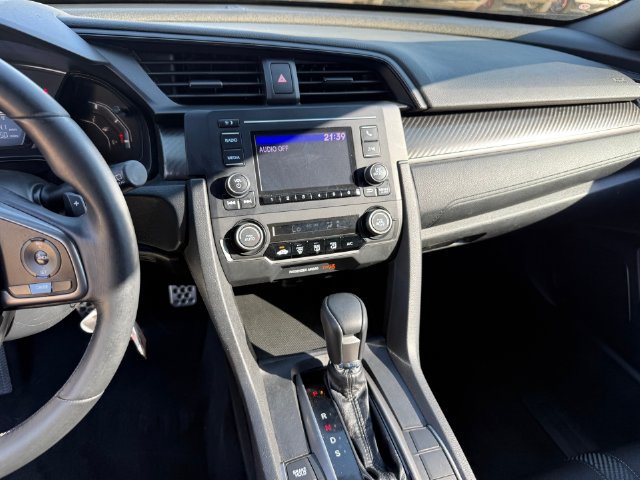 Used 2018 Honda Civic Sport image 16