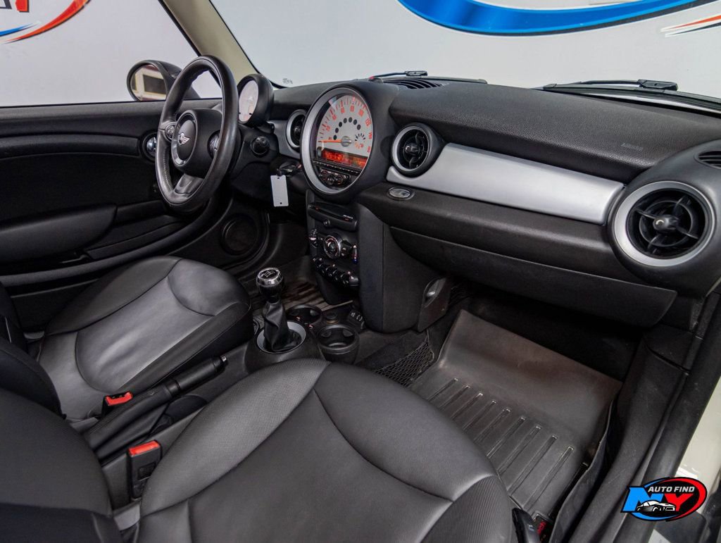 Used 2013 MINI Cooper Hardtop image 22