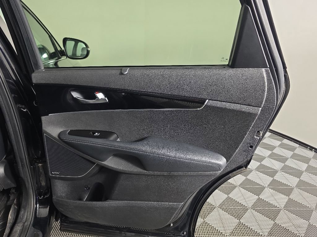 Used 2017 Kia Sorento SX AWD/4WD image 40