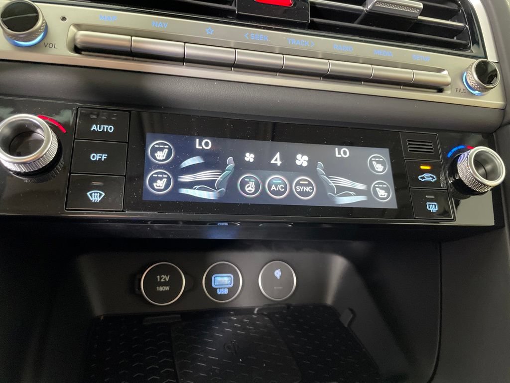 New 2026 Genesis G70 2.5T Prestige AWD/4WD image 10