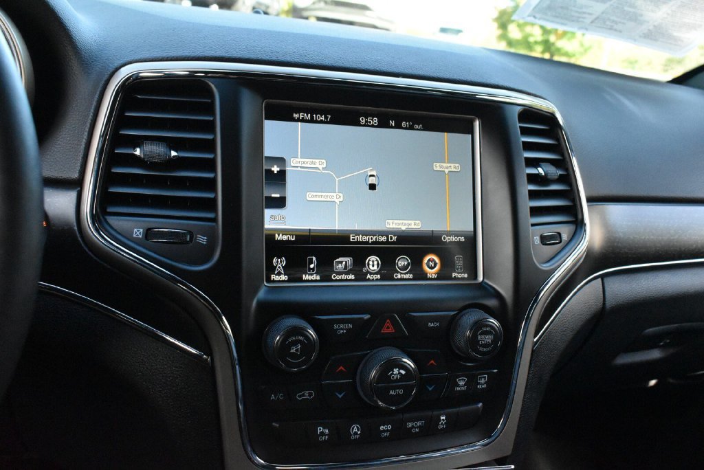 Used 2017 Jeep Grand Cherokee Limited w/ Trailer Tow Group IV AWD/4WD image 21