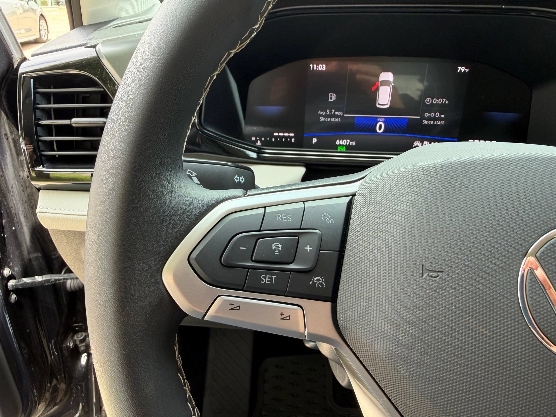 Certified 2025 Volkswagen Taos S FWD image 16