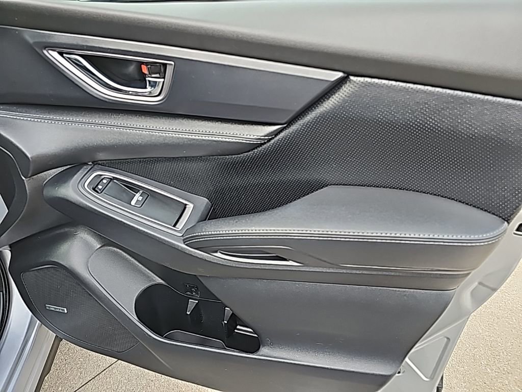 Used 2023 Subaru Ascent Limited w/ Technology Package image 29