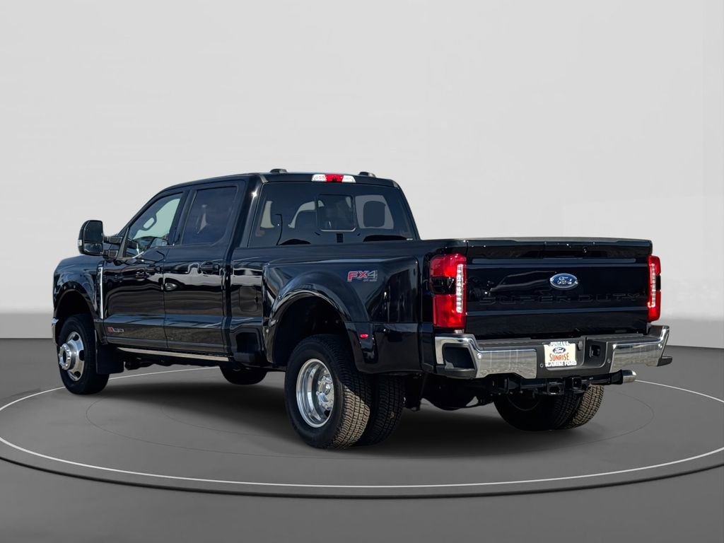 New 2025 Ford F350 Lariat w/ Lariat Ultimate Package image 2