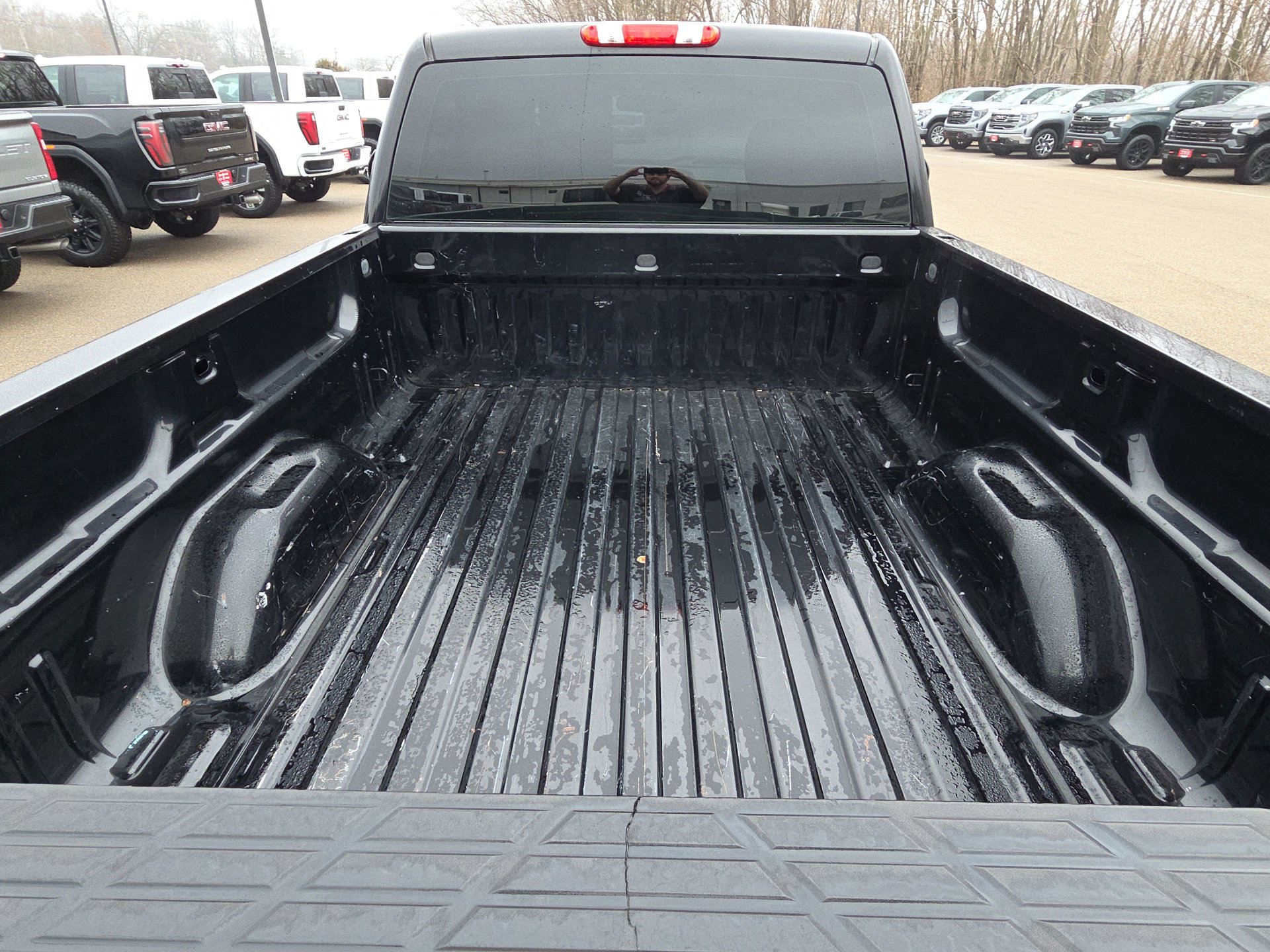 Used 2010 Chevrolet Silverado 1500 W/T w/ LS Package image 8