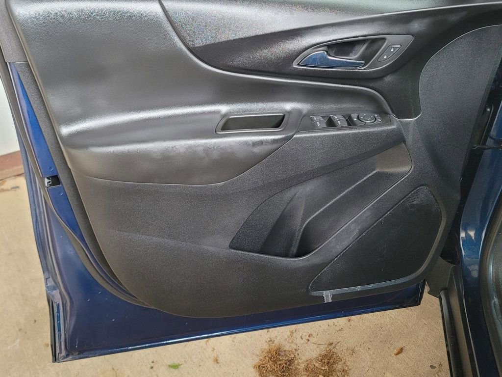 Used 2022 Chevrolet Equinox LT image 28