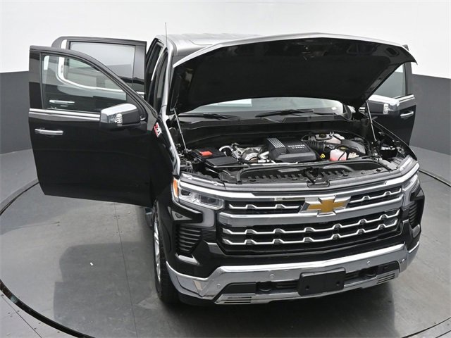 Used 2025 Chevrolet Silverado 1500 LTZ w/ LTZ Premium Package image 62