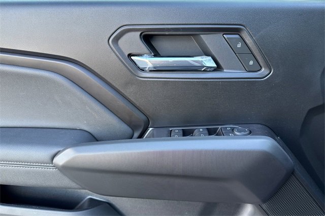 New 2025 GMC Canyon Elevation w/ Convenience Package image 11