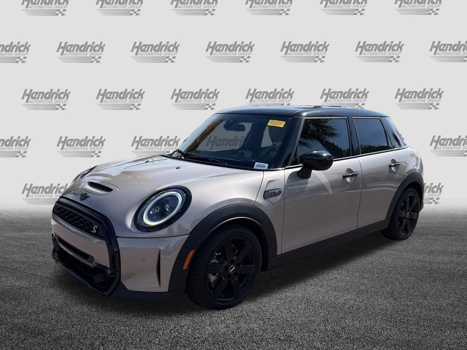 Used 2023 MINI Cooper S FWD image 5