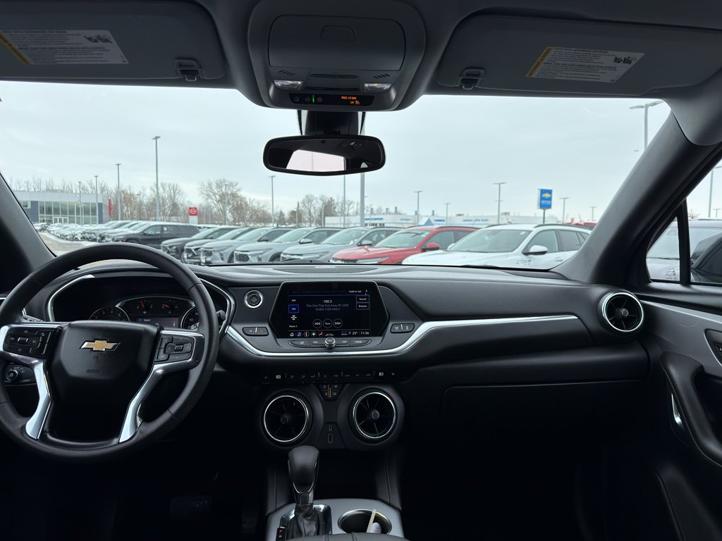 Used 2022 Chevrolet Blazer LT image 28