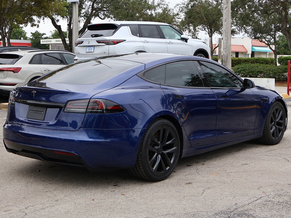 Used 2022 Tesla Model S image 12