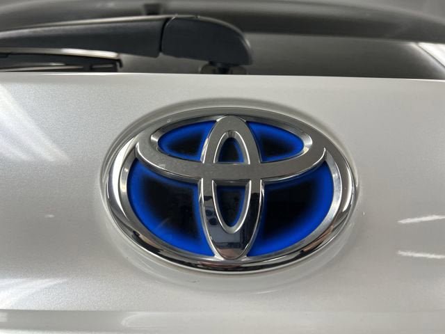 Used 2024 Toyota Sienna Limited AWD/4WD image 32