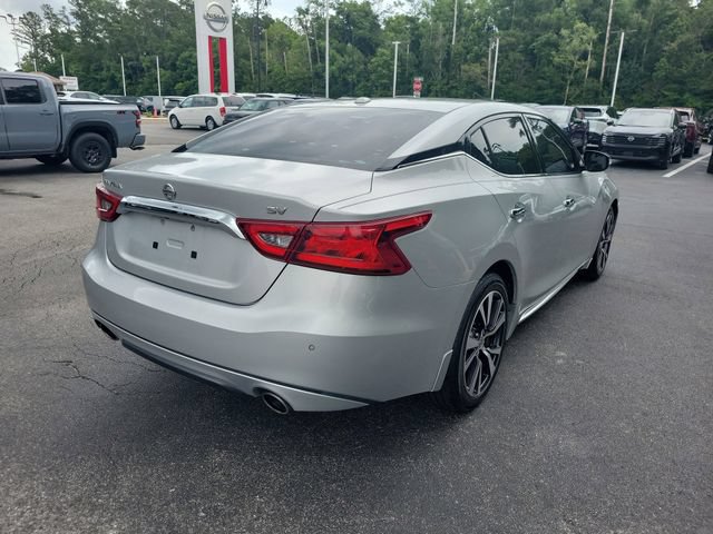 Used 2016 Nissan Maxima 3.5 SV w/ Interior Lighting Package FWD image 5