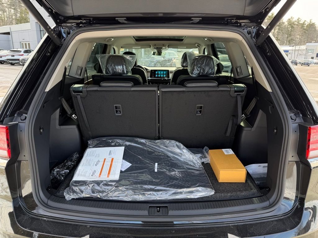 New 2026 Volkswagen Atlas SE image 12