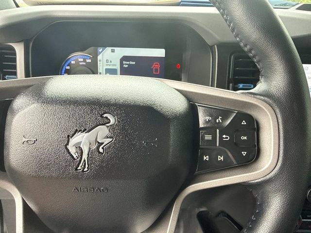 Used 2023 Ford Bronco Black Diamond AWD/4WD image 30