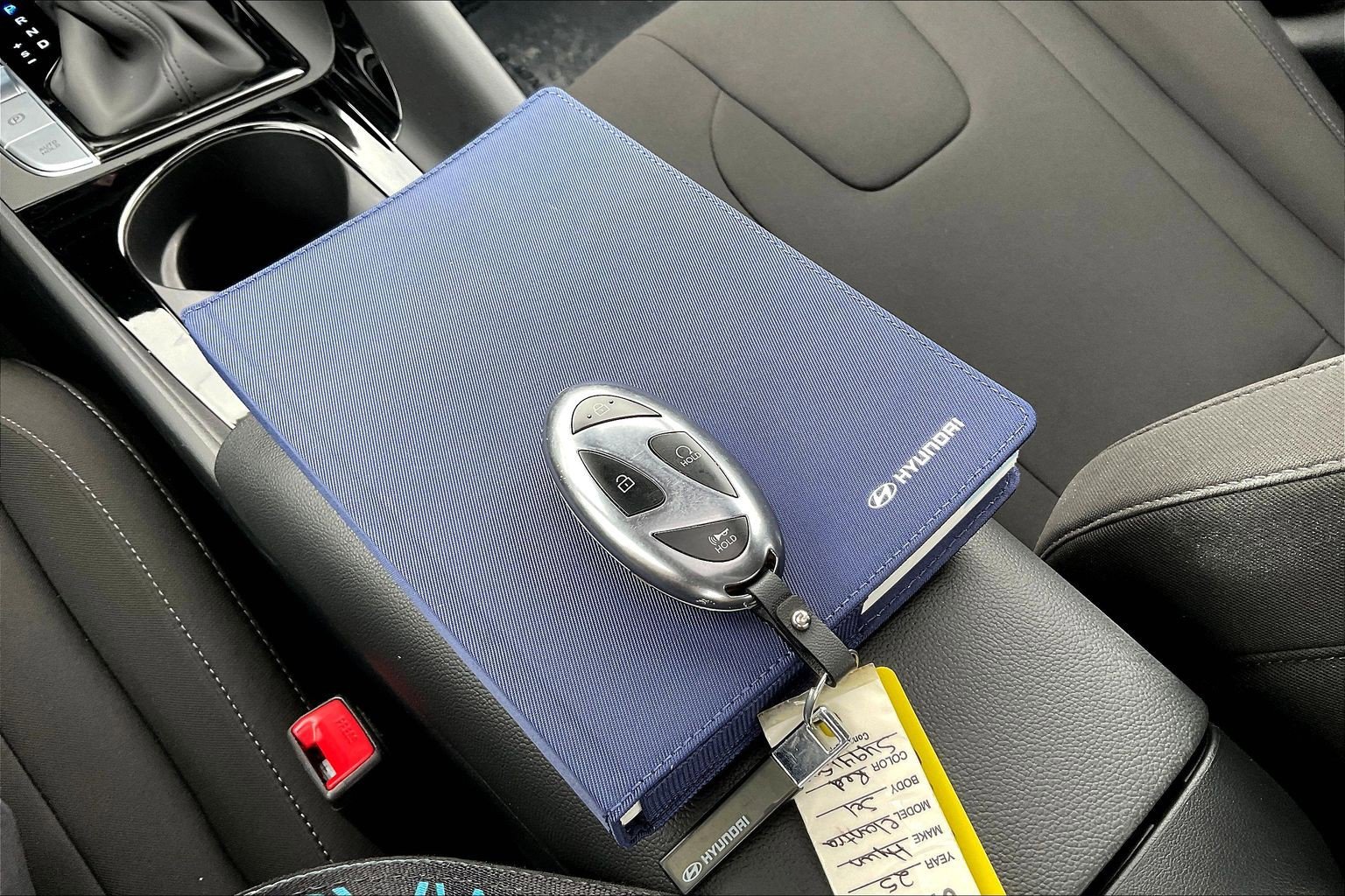 Certified 2025 Hyundai Elantra SEL FWD image 35