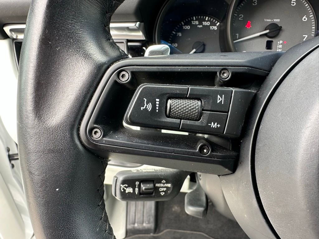 Certified 2023 Porsche Macan S image 19