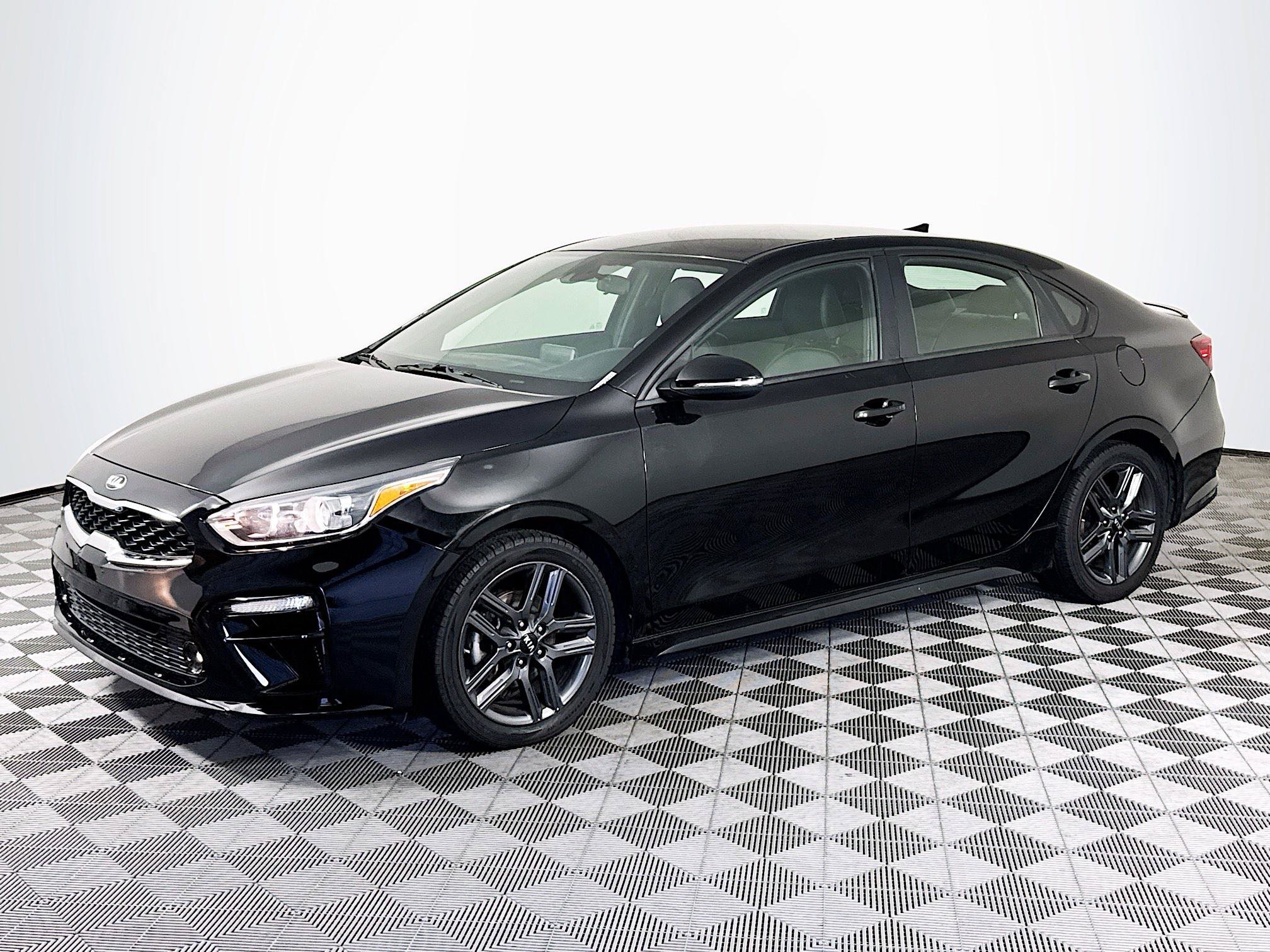 Used 2020 Kia Forte GT-Line FWD image 4