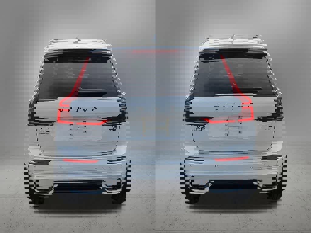 New 2026 Volvo XC60 T8 Ultra w/ Protection Package Premier AWD/4WD image 5