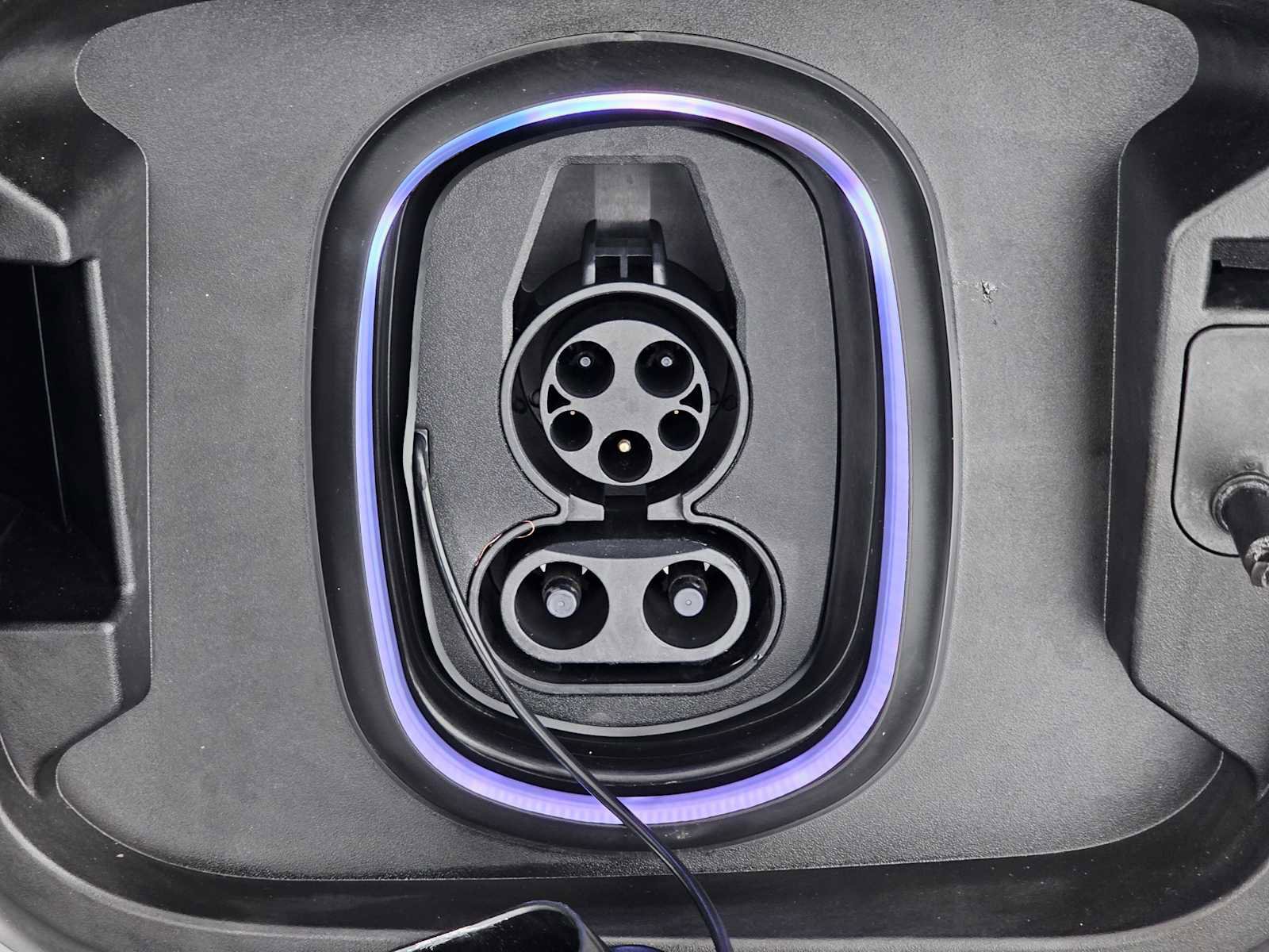 Used 2024 GMC Sierra EV Denali image 15