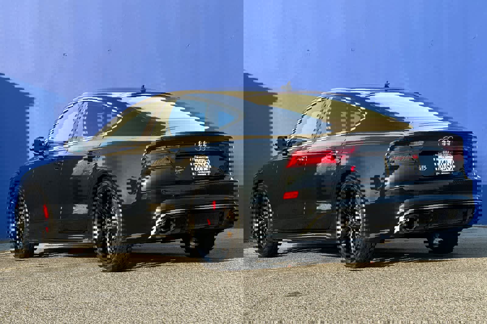 Used 2017 Audi RS 7 Prestige w/ Comfort Seating Package image 5