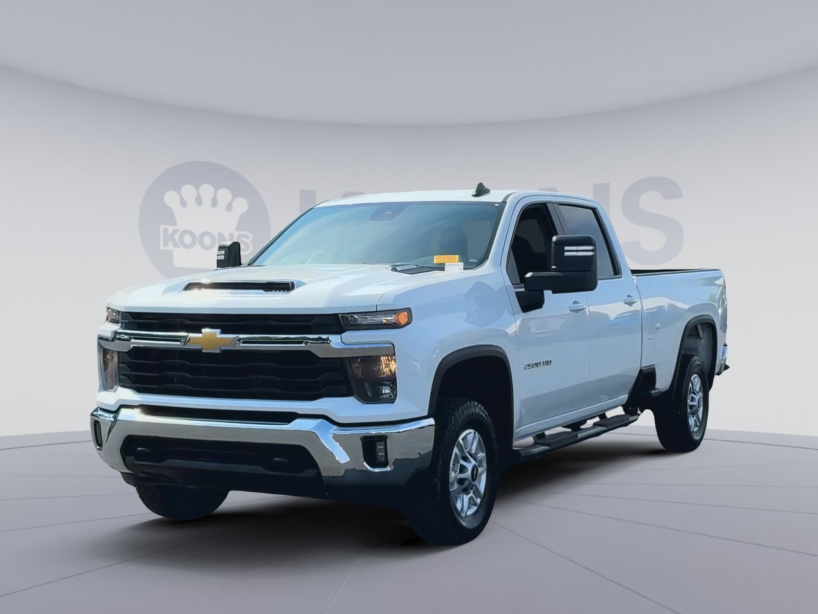 Used 2025 Chevrolet Silverado 2500 LT w/ Convenience Package AWD/4WD image 7
