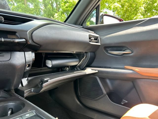 Used 2020 Lexus UX 200 w/ Accessory Package 2 FWD image 62