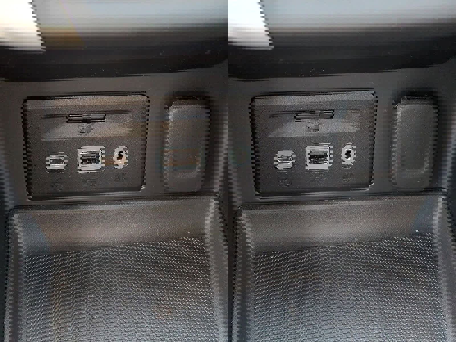 Used 2022 GMC Terrain SLT w/ Infotainment Package II image 32