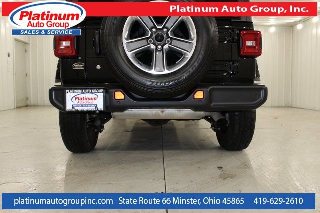 Used 2019 Jeep Wrangler Unlimited Sahara w/ Safety Group AWD/4WD image 55