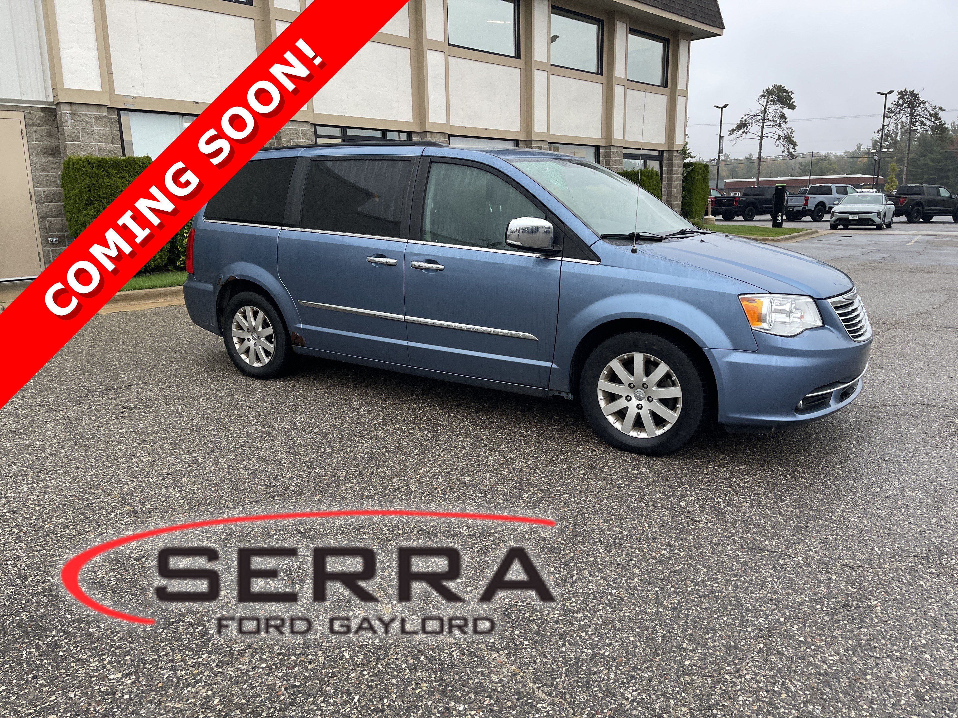 Used 2012 Chrysler Town & Country Touring-L w/ Entertainment Group #2