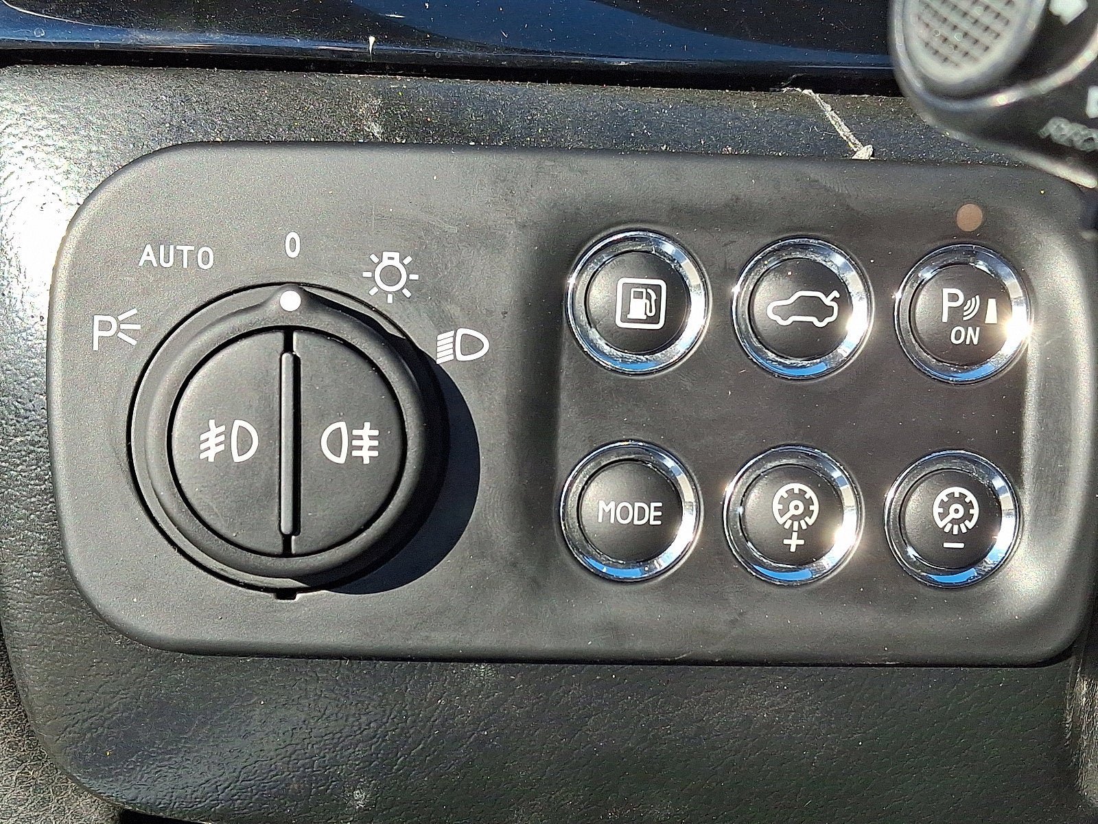 Used 2011 Maserati GranTurismo Convertible RWD image 22