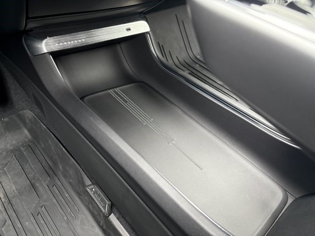 Certified 2024 Cadillac Lyriq Luxury w/ LPO, Floor Liner Package AWD/4WD image 30