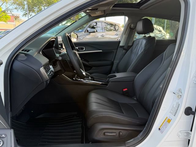New 2026 Acura Integra FWD image 5