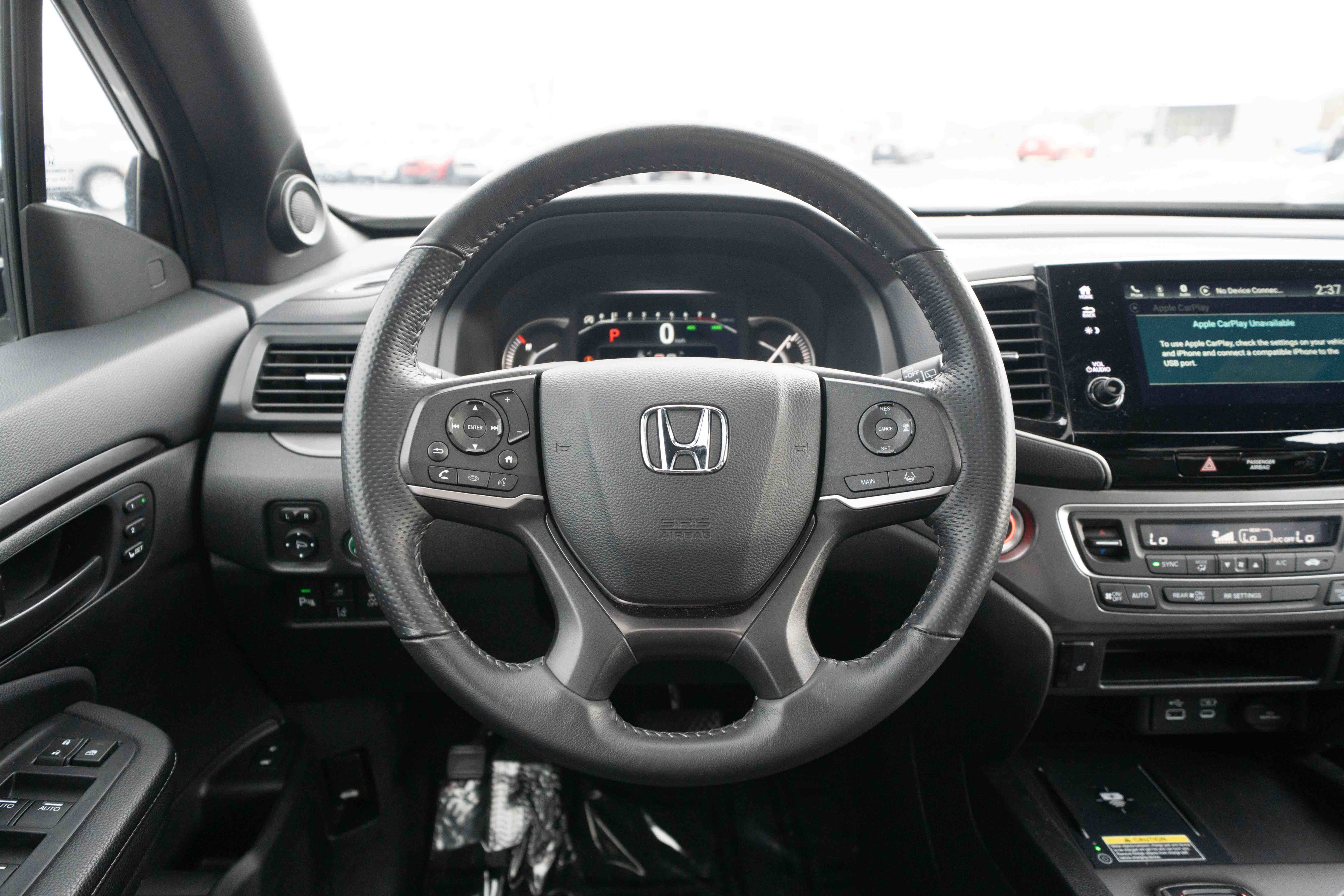 Used 2025 Honda Passport EX-L image 21