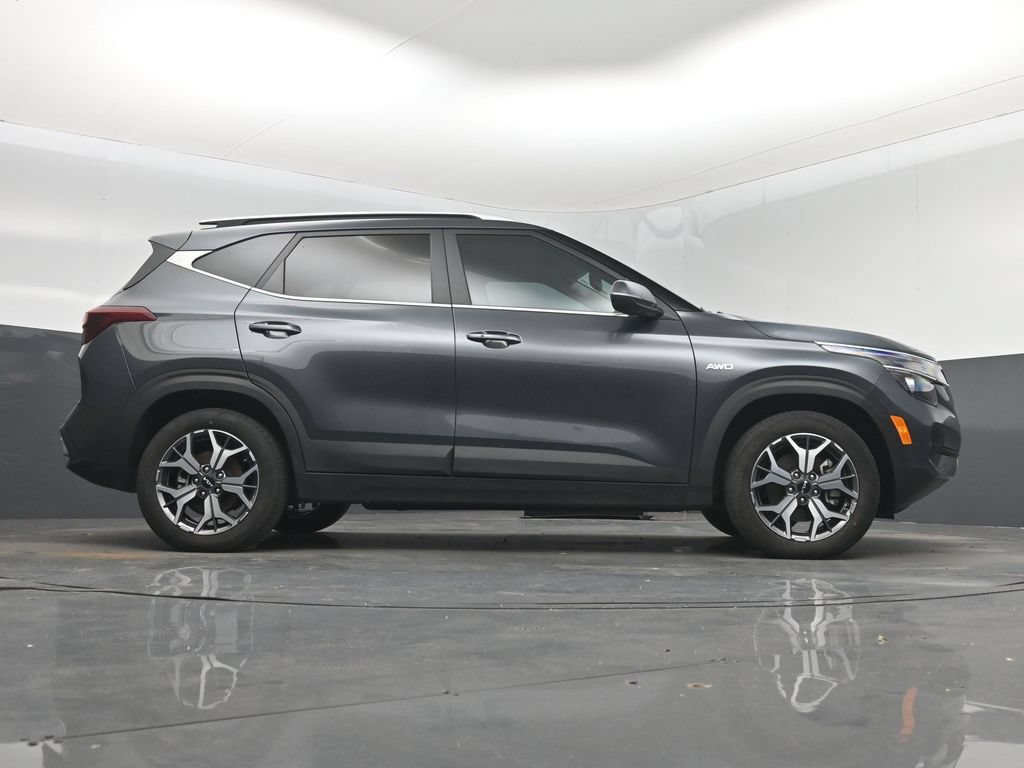 Certified 2023 Kia Seltos EX AWD/4WD image 16