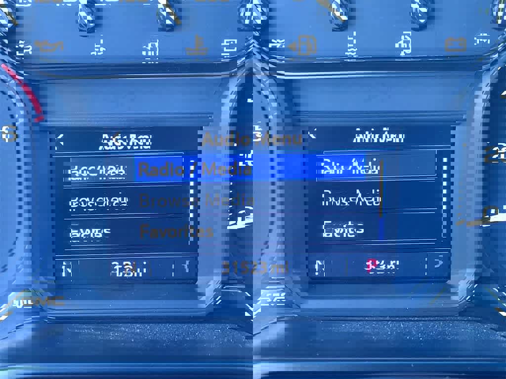 Used 2021 GMC Sierra 1500 Elevation w/ Preferred Package image 19