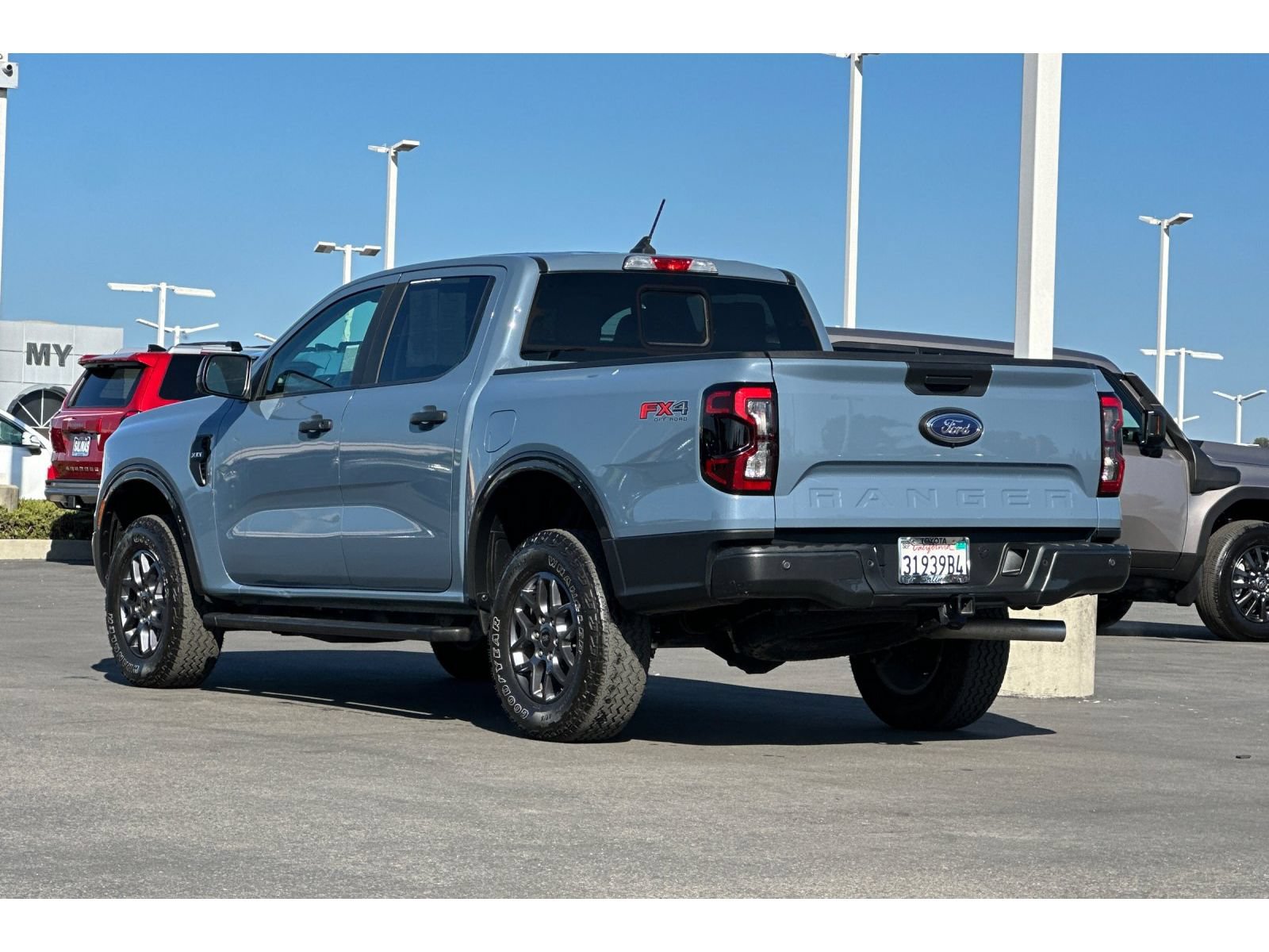 Used 2024 Ford Ranger XLT w/ FX4 Off-Road Package AWD/4WD image 6