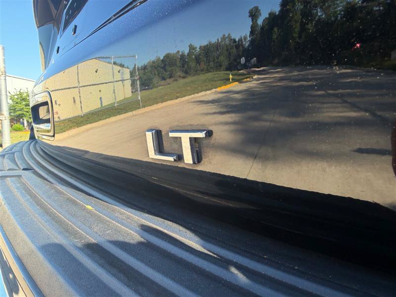 Used 2022 Chevrolet Tahoe LT AWD/4WD image 6